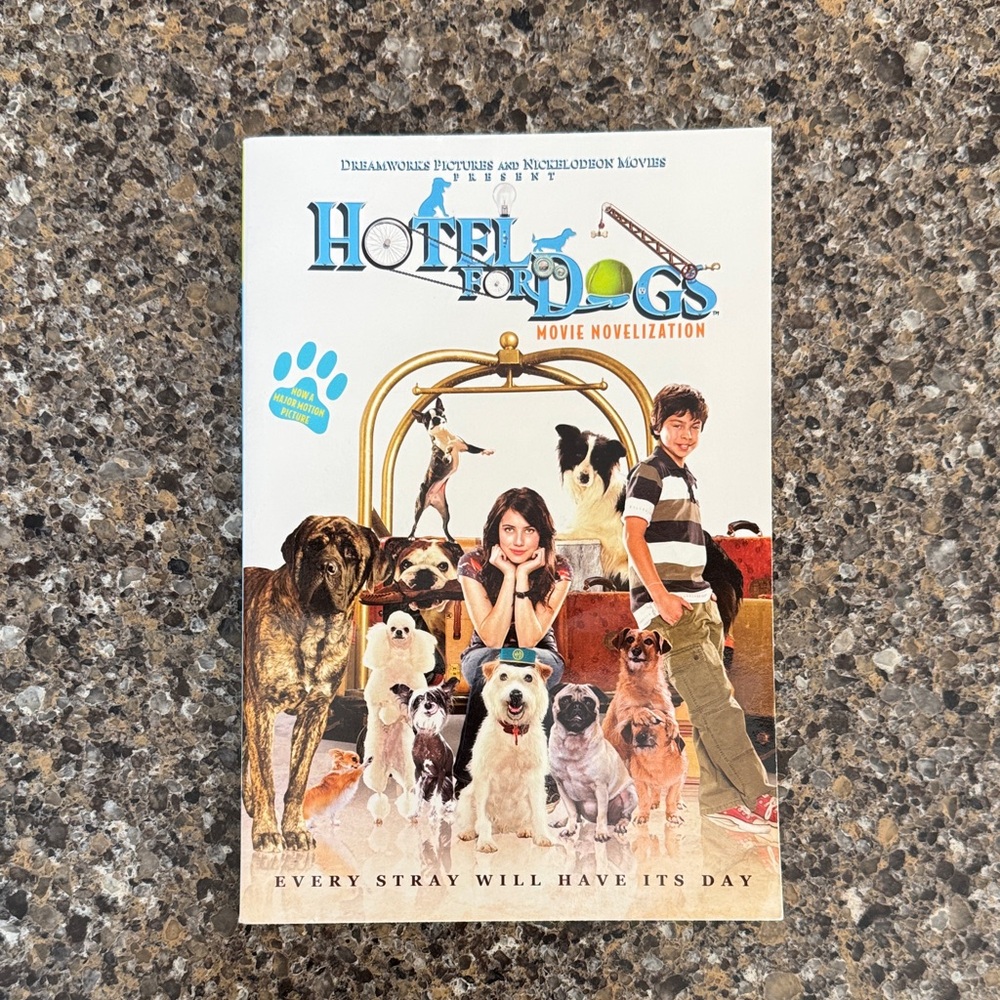 Hotel for Dogs Movie Novelization Book